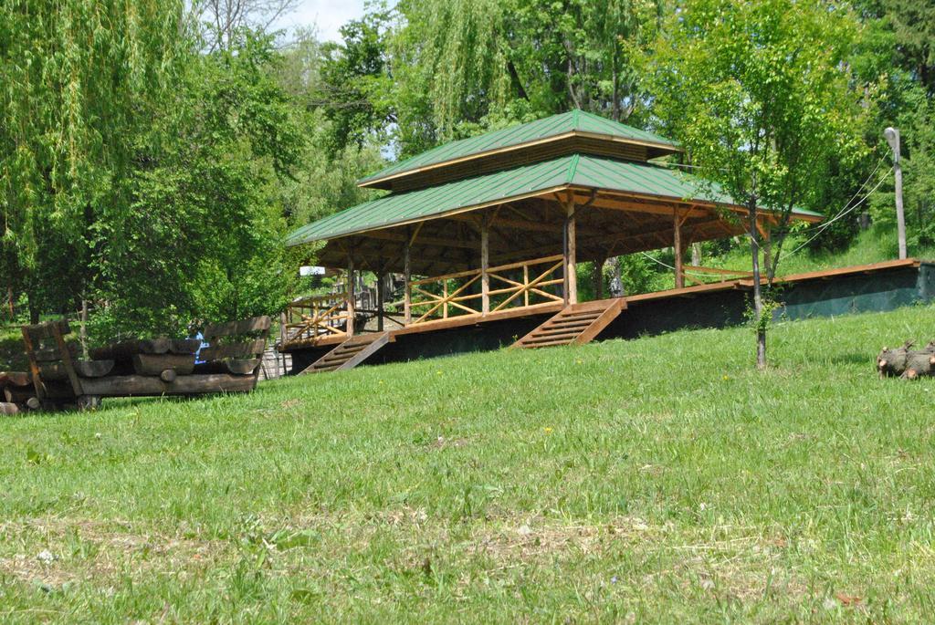 Activ Parc Negresti Exterior foto